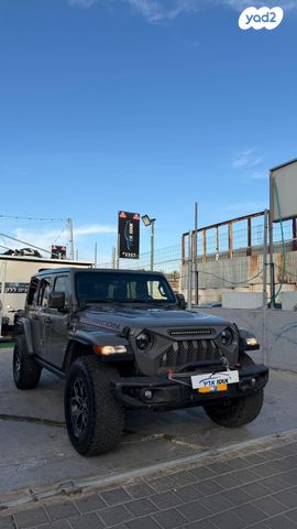 מודעת רכב ג'יפ רנגלר 2