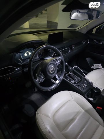 מודעת רכב מאזדה CX-5