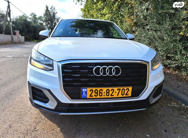 מודעת רכב אאודי Q2