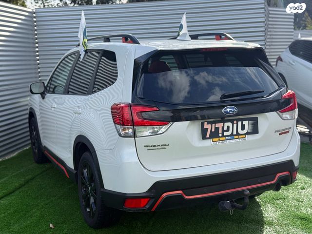 סובארו פורסטר