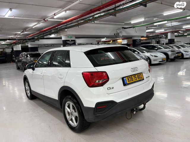 אאודי Q2