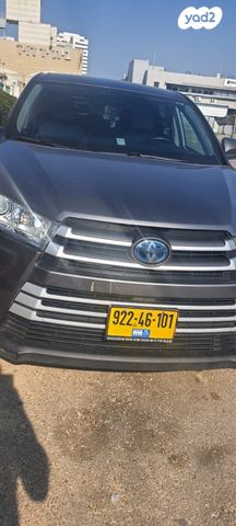 טויוטה היילנדר