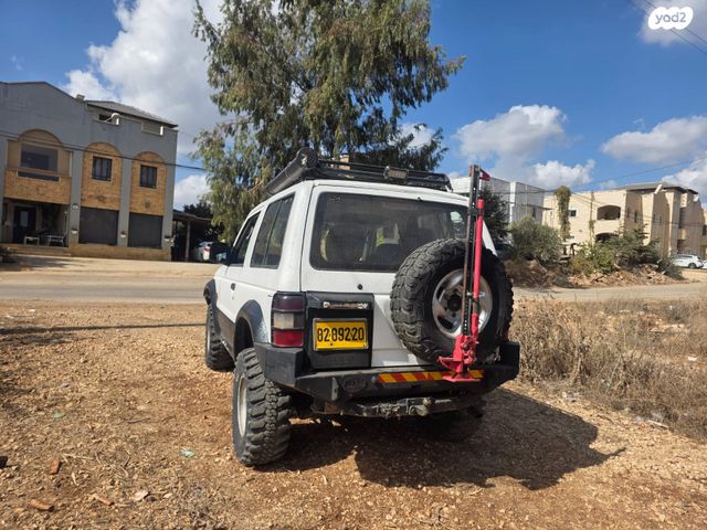 מיצובישי פג'רו