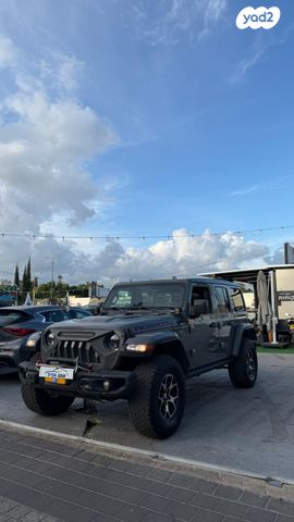 מודעת רכב ג'יפ רנגלר