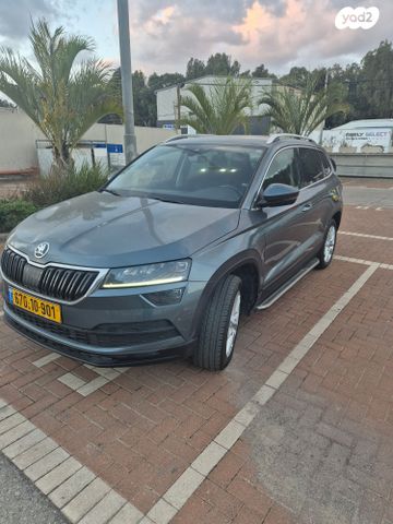 מודעת רכב סקודה קארוק