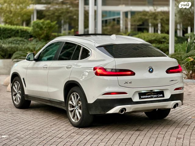 ב מ וו X4
