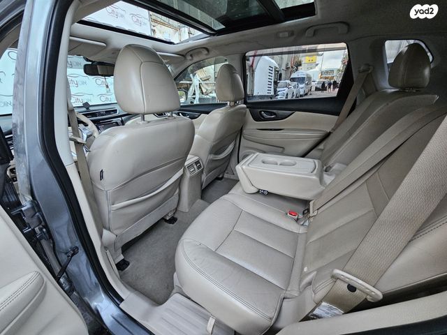 ניסאן אקס טרייל