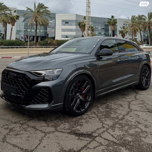 מודעת רכב אאודי RS Q8