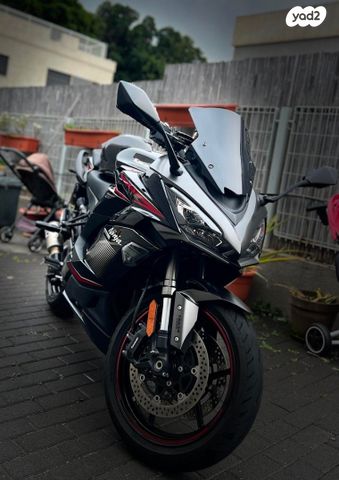 מודעת רכב קאוואסאקי Z1000SX