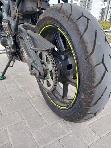קאוואסאקי Versys 650
