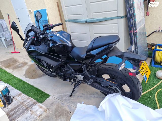 קאוואסאקי נינג'ה 650