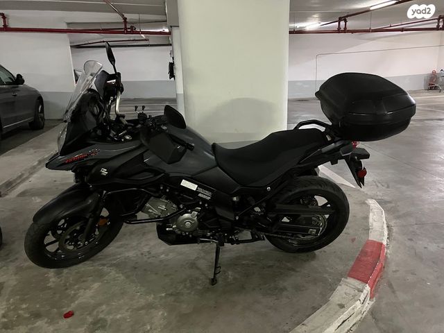 סוזוקי DL650 וי-סטרום