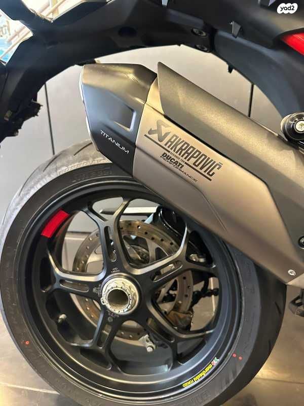 דוקאטי מולטיסטרדה V4s