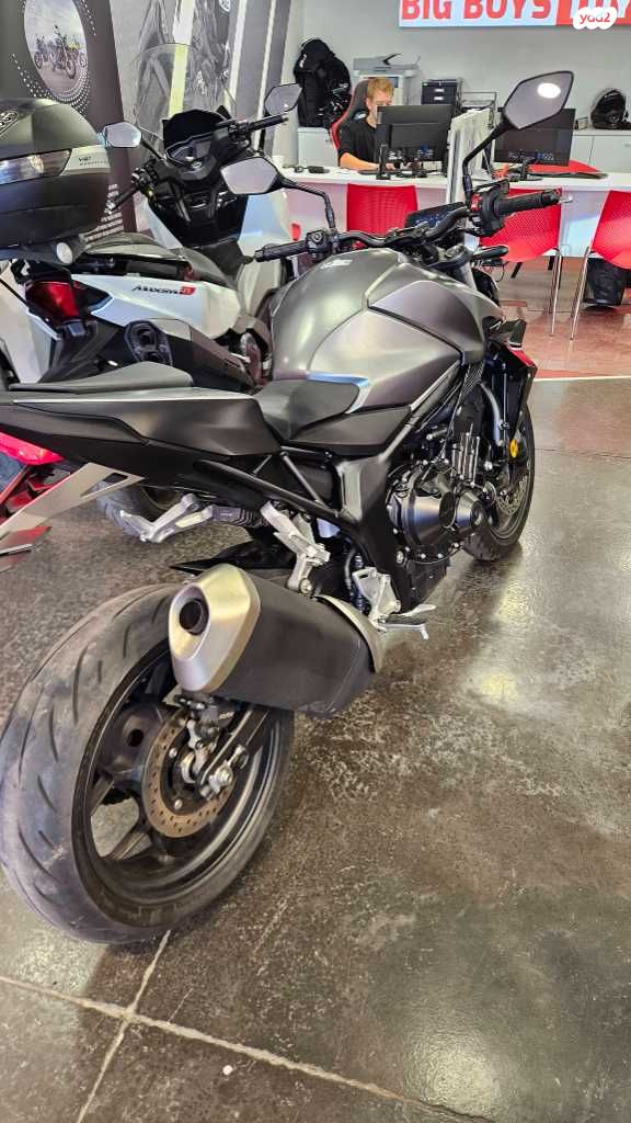 הונדה CB1000R