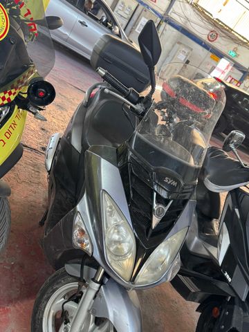 מודעת רכב סאן יאנג ג'וי רייד 200