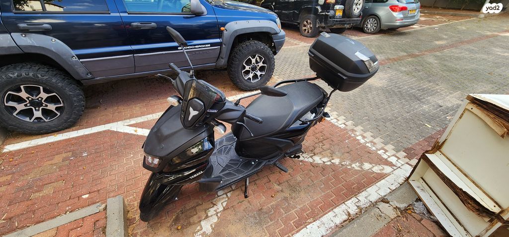 מודעת רכב ימאהה RayZR 125