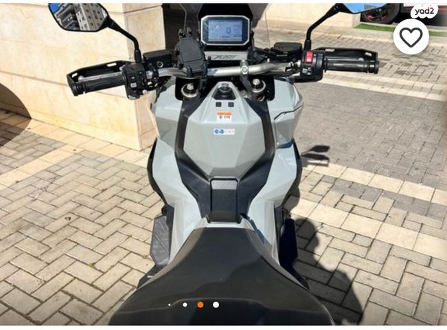 מודעת רכב הונדה X-ADV750