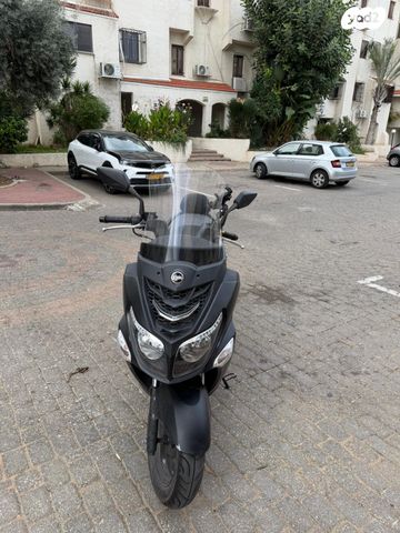 סאן יאנג ג'וי רייד 200