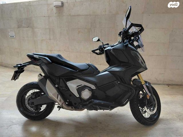 מודעת רכב הונדה X-ADV750