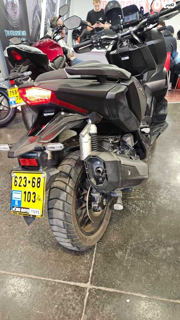 הונדה ADV350