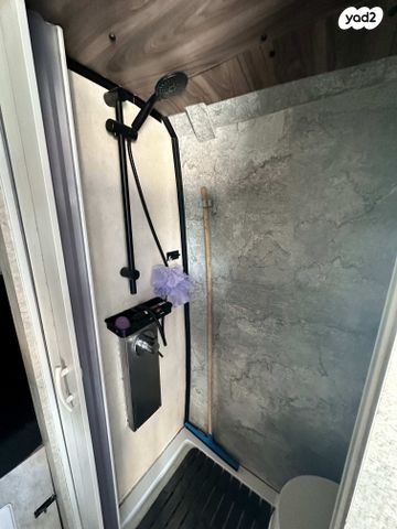 ממונע אוטוקראוון