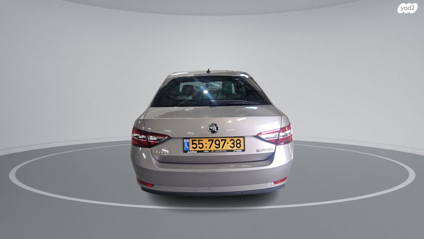 מודעת רכב סקודה סופרב