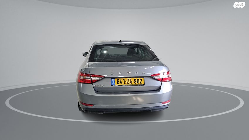 מודעת רכב סקודה סופרב