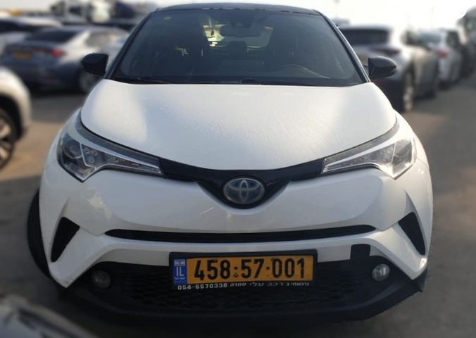 מודעת רכב טויוטה C-HR