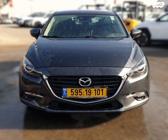 מודעת רכב מאזדה 3