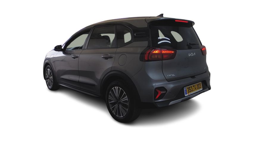 קיה נירו פלוס