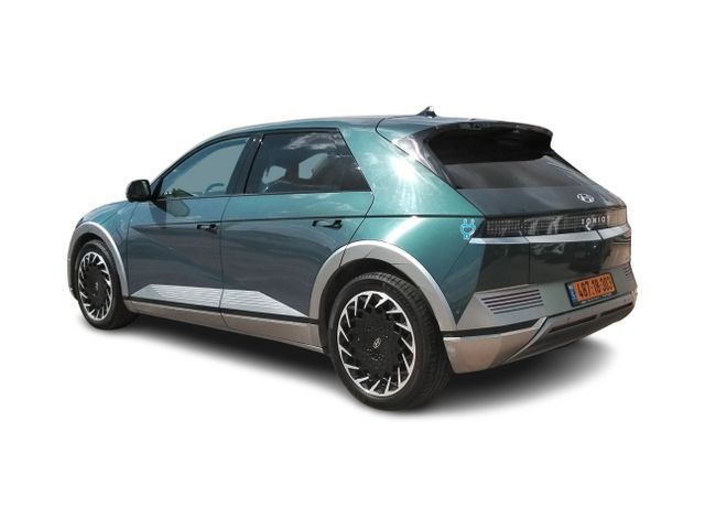 יונדאי איוניק 5