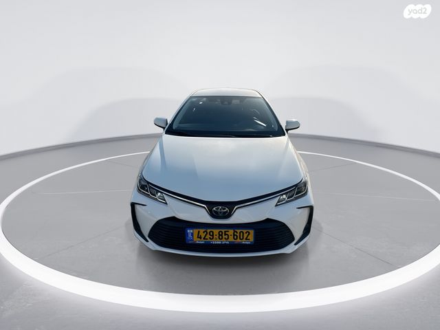 טויוטה קורולה