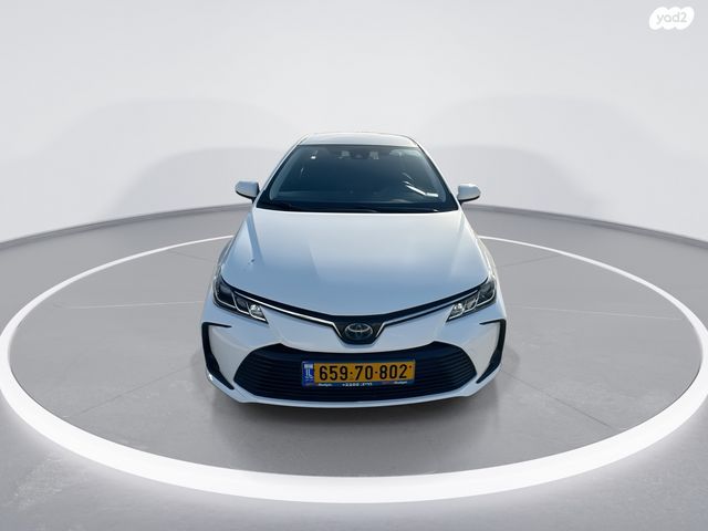 טויוטה קורולה