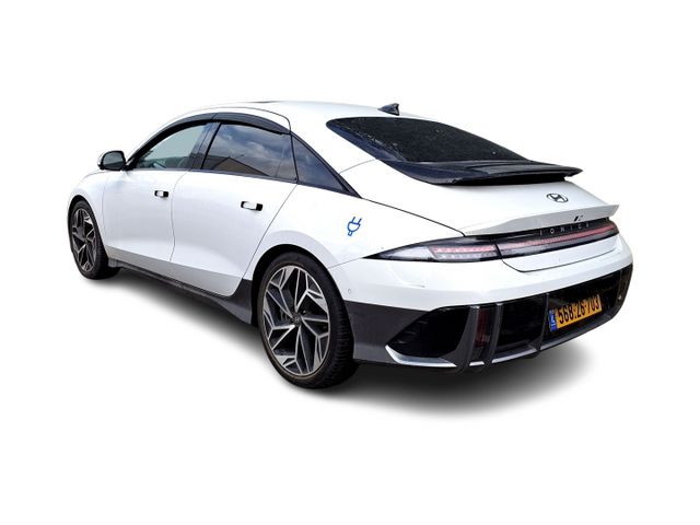 יונדאי איוניק 6