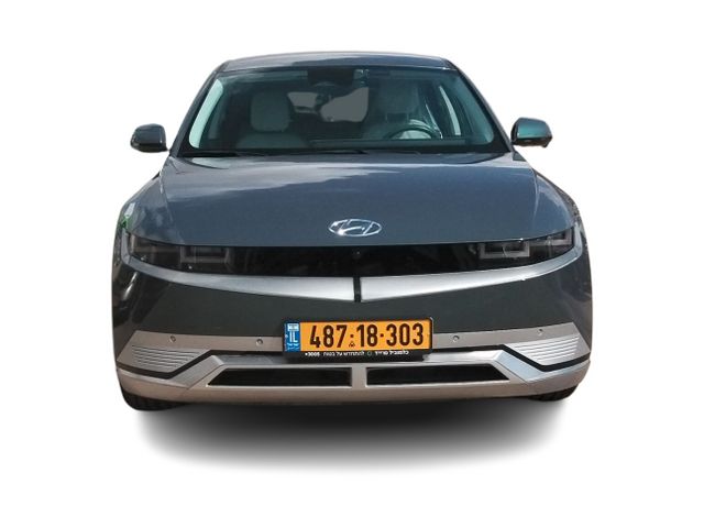 יונדאי איוניק 5