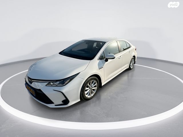 טויוטה קורולה