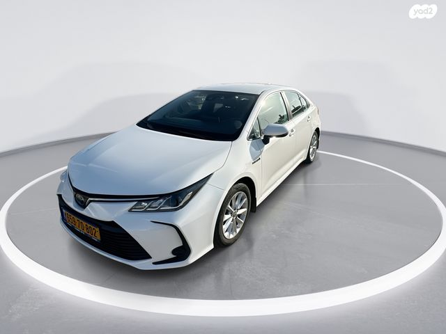 טויוטה קורולה