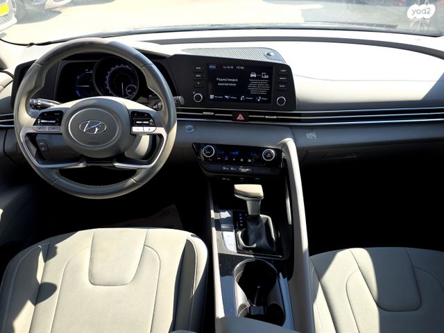 יונדאי אלנטרה