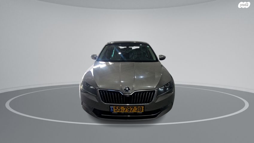 סקודה סופרב