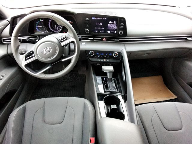 יונדאי אלנטרה