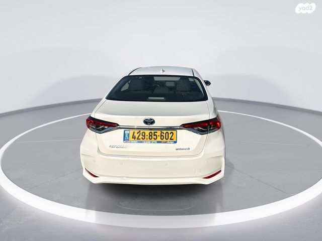 טויוטה קורולה