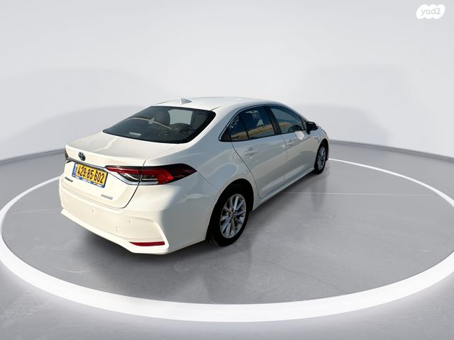 טויוטה קורולה