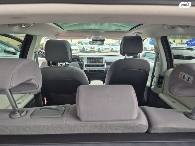 יונדאי איוניק 5