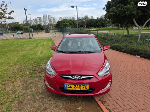 יונדאי אקסנט i25