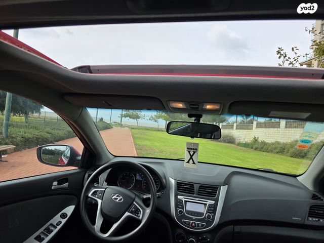 יונדאי אקסנט i25