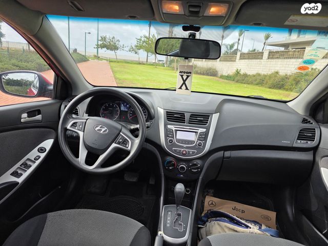 יונדאי אקסנט i25