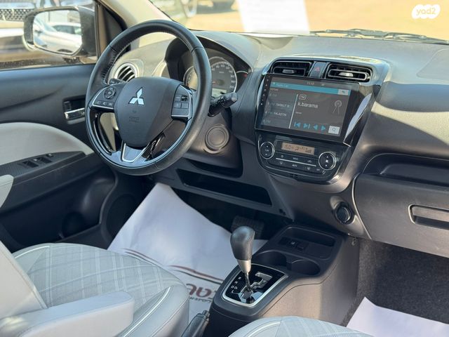 מיצובישי ספייס סטאר