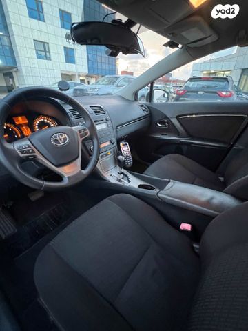 טויוטה אוונסיס