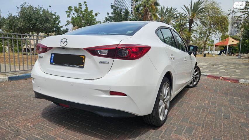 מאזדה 3