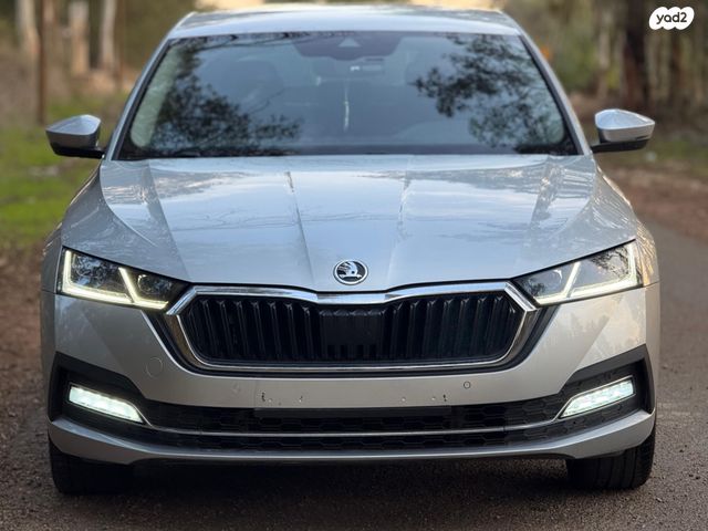 סקודה אוקטביה